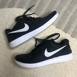Nike Women Free RN 2017 Running Shoe - Black